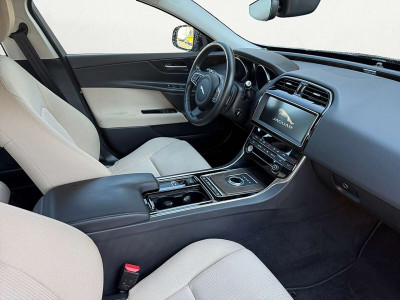 Jaguar XE Gebrauchtwagen