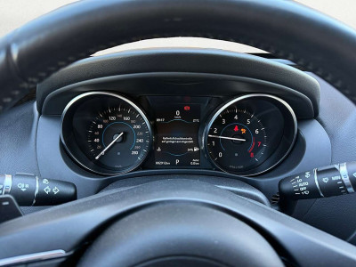 Jaguar XE Gebrauchtwagen
