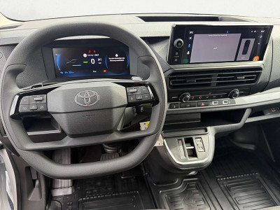 Toyota Pro Ace Vorführwagen Toyota Pro Ace Vorführwagen