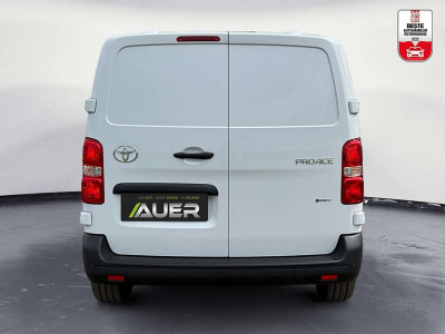Toyota Pro Ace Vorführwagen Toyota Pro Ace Vorführwagen