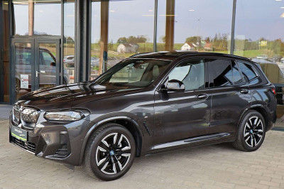 BMW iX3 Gebrauchtwagen