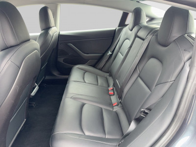 Tesla Model 3 Gebrauchtwagen