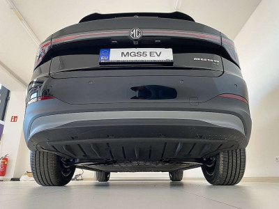 MG MGS5 EV Neuwagen
