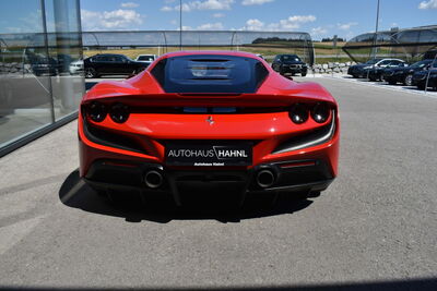 Ferrari F8 Gebrauchtwagen