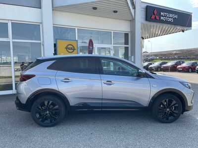 Opel Grandland X Jahreswagen