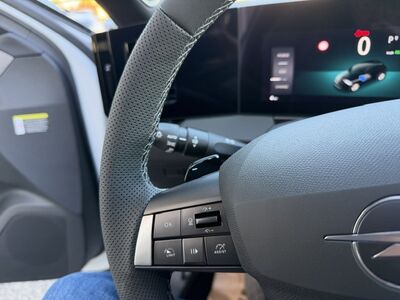 Opel Astra Vorführwagen