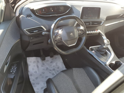 Peugeot 5008 Gebrauchtwagen