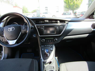 Toyota Auris Gebrauchtwagen