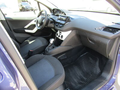 Peugeot 208 Gebrauchtwagen
