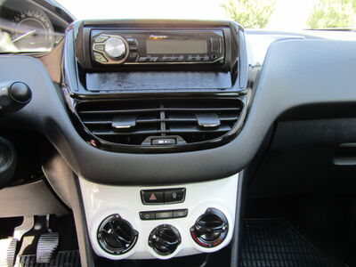 Peugeot 208 Gebrauchtwagen