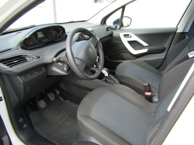Peugeot 208 Gebrauchtwagen Peugeot 208 Gebrauchtwagen