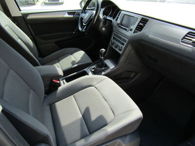 VW Golf Sportsvan Gebrauchtwagen VW Golf Sportsvan Gebrauchtwagen