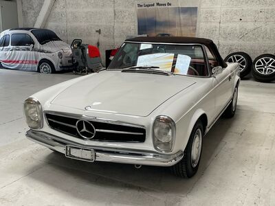 Mercedes-Benz SL Oldtimer