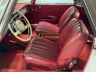 Mercedes-Benz SL Oldtimer Mercedes-Benz SL Oldtimer