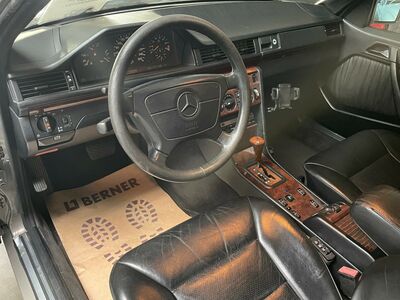 Mercedes-Benz W124 (200 - E 420) Gebrauchtwagen Mercedes-Benz W124 (200 - E 420) Gebrauchtwagen