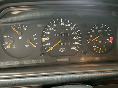 Mercedes-Benz W124 (200 - E 420) Gebrauchtwagen Mercedes-Benz W124 (200 - E 420) Gebrauchtwagen