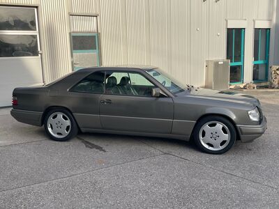 Mercedes-Benz W124 (200 - E 420) Gebrauchtwagen Mercedes-Benz W124 (200 - E 420) Gebrauchtwagen