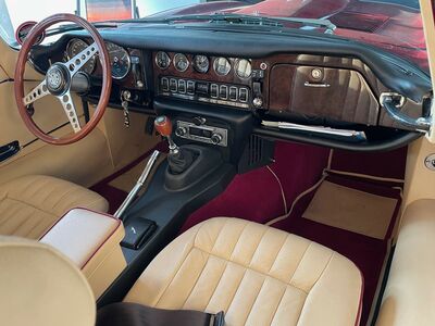 Jaguar E-Type Oldtimer Jaguar E-Type Oldtimer