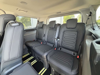 Ford Tourneo Custom Neuwagen