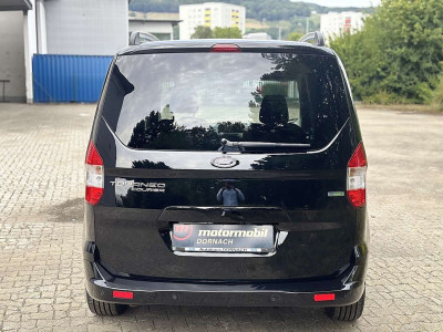 Ford Tourneo Courier Gebrauchtwagen