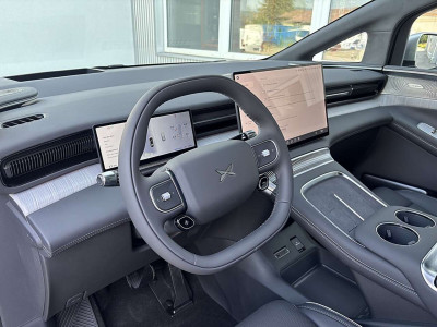 Xpeng X9 Neuwagen Xpeng X9 Neuwagen