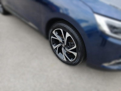 Renault Scénic Gebrauchtwagen