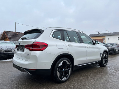 BMW iX3 Gebrauchtwagen