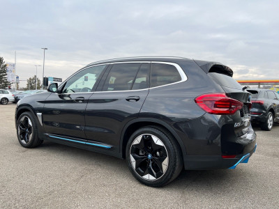 BMW iX3 Gebrauchtwagen