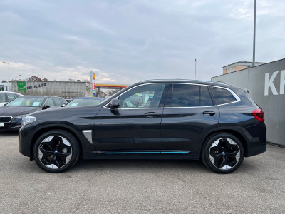 BMW iX3 Gebrauchtwagen