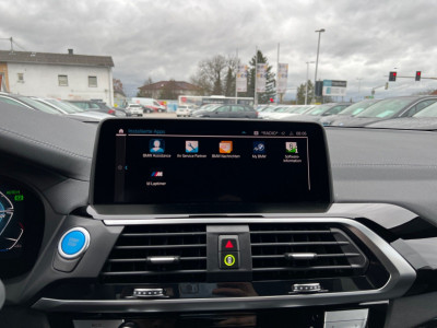 BMW iX3 Gebrauchtwagen