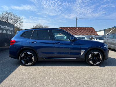 BMW iX3 Gebrauchtwagen