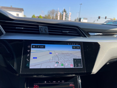 Audi Q8 e-tron Gebrauchtwagen