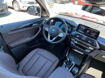 BMW iX3 Gebrauchtwagen BMW iX3 Gebrauchtwagen