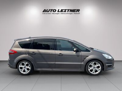 Ford S-MAX Gebrauchtwagen