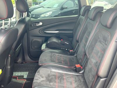 Ford S-MAX Gebrauchtwagen