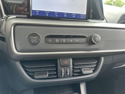 Ford Tourneo Courier Neuwagen Ford Tourneo Courier Neuwagen