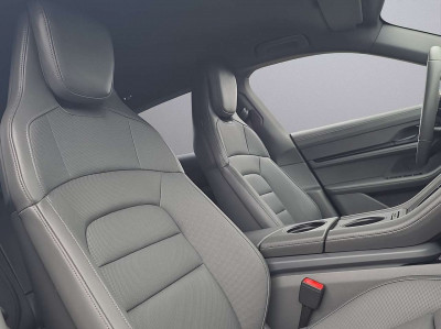 Porsche Taycan Gebrauchtwagen