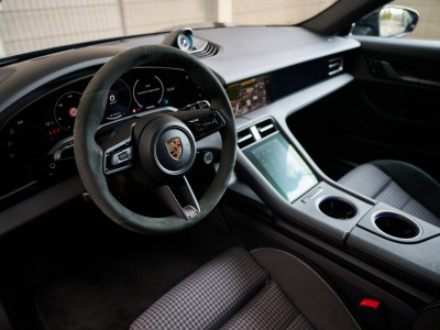 Porsche Taycan Gebrauchtwagen
