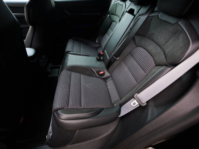 Porsche Taycan Gebrauchtwagen