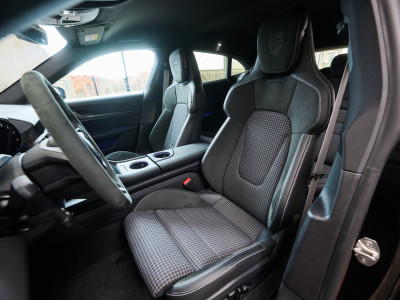 Porsche Taycan Gebrauchtwagen