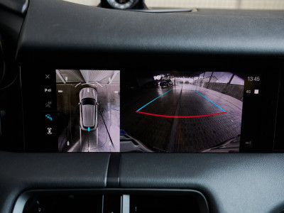 Porsche Taycan Gebrauchtwagen