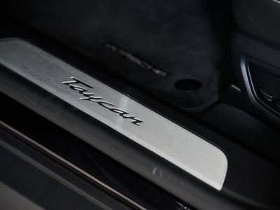 Porsche Taycan Gebrauchtwagen