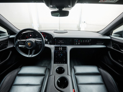 Porsche Taycan Gebrauchtwagen