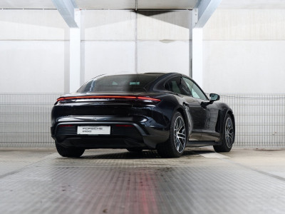 Porsche Taycan Gebrauchtwagen