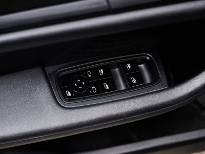 Porsche Taycan Gebrauchtwagen