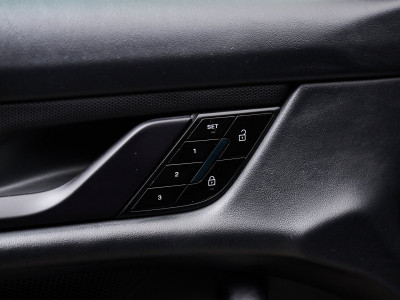 Porsche Taycan Gebrauchtwagen