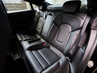 Porsche Taycan Gebrauchtwagen