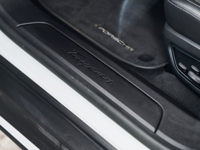 Porsche Taycan Gebrauchtwagen