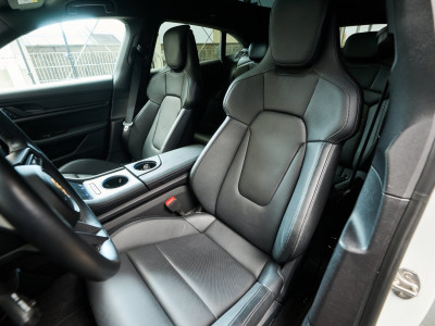 Porsche Taycan Gebrauchtwagen