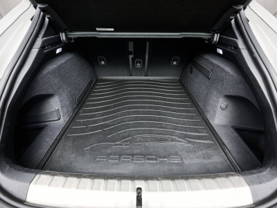 Porsche Taycan Gebrauchtwagen